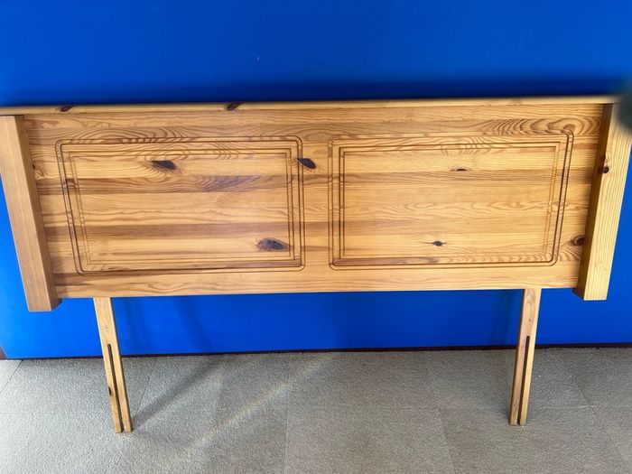Double wood  headboard bed