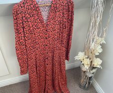 Gallery Coral & Black Abstract Print Long Sleeve Midi Shirt Dress