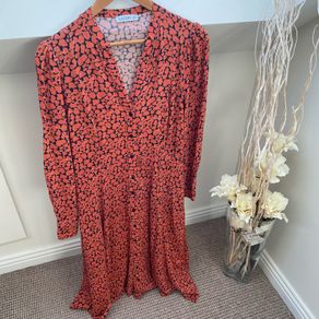 Gallery Coral & Black Abstract Print Long Sleeve Midi Shirt Dress