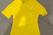 Mens nike t-shirt small