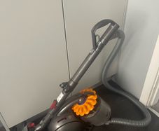 Dyson hoover