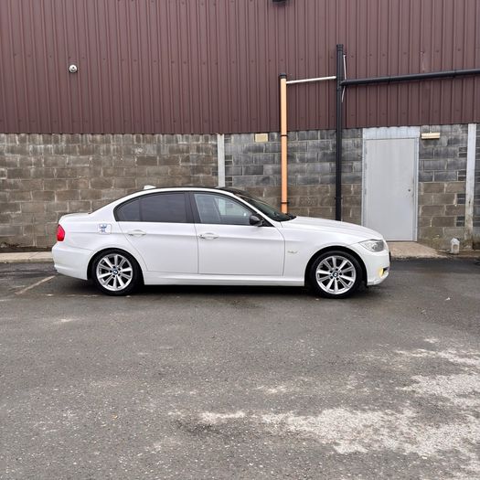 2011 Bmw 320D