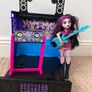 Monster High food truck Image 4