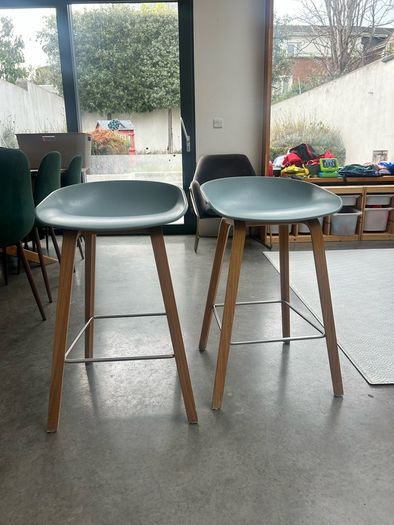 2 x Hay kitchen stools