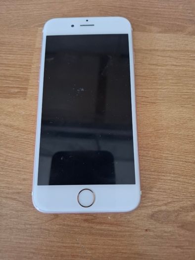 Pink Apple i phone 6 C