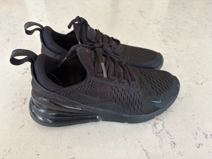 Nike Air 270 Trainers Size 38 / UK 5 - PRICE REDn