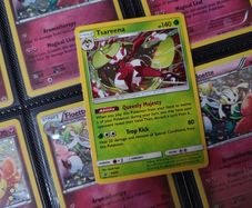 Tsareena ! Promo ! Holo ! Sun & Moon Era ! 2017 ! Pokemon Card !