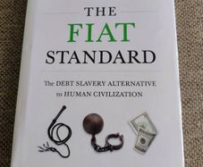 The Fiat Standard 2021 the debt slavery alternative to human civilization by Saifedean Ammous hardback with dustcover in very good condition FREE STANDARD POSTAGE INCLUDED