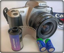 Canon Eos 300 + Two Lens