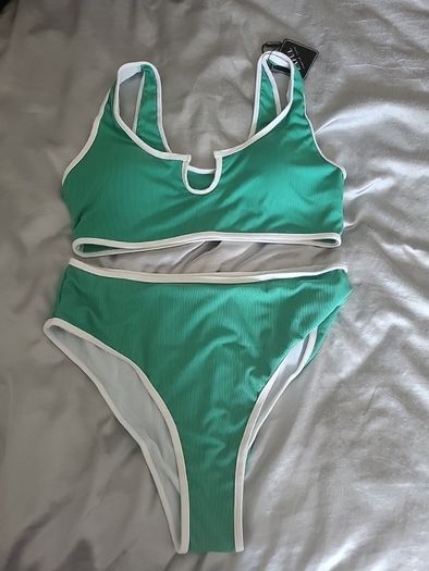 bikini set BNWT