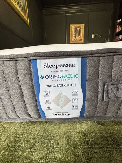 Sleepeezee Super King Mattress - Excellent Condition