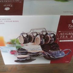 Tea set