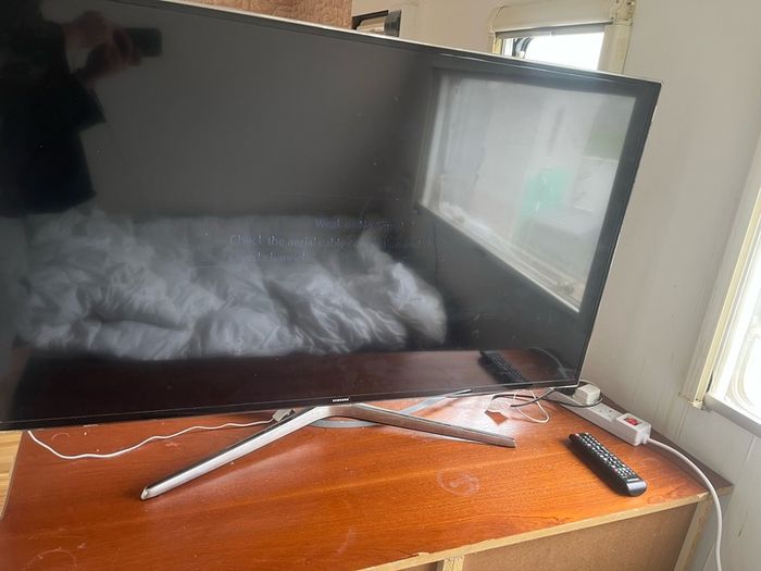 Samsung UE48H6400