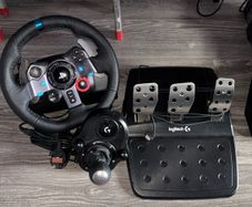 Logitech G29