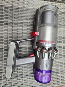 Dyson v11 for parts