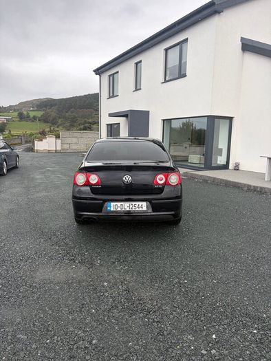 2010 VW Passat R Line