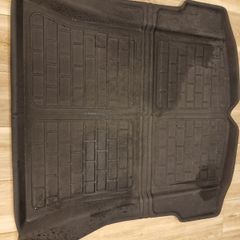 Tesla M3 boot liner