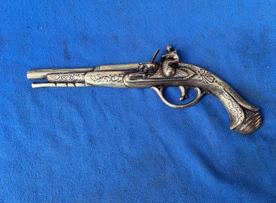 Vintage solid brass wall hanging pistol