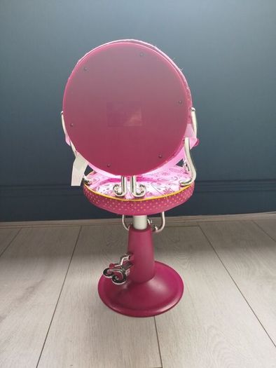 Our Generation Salon Chair and Accessories Sitting Pretty Playset