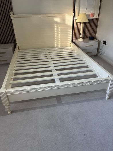 bedframe