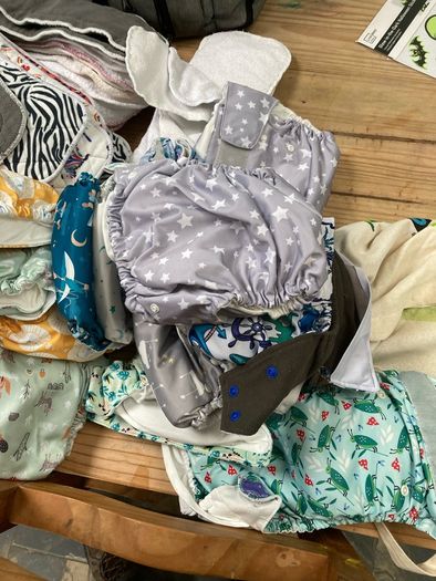 Cloth nappies and inserts bundle . Clean and ready to go.