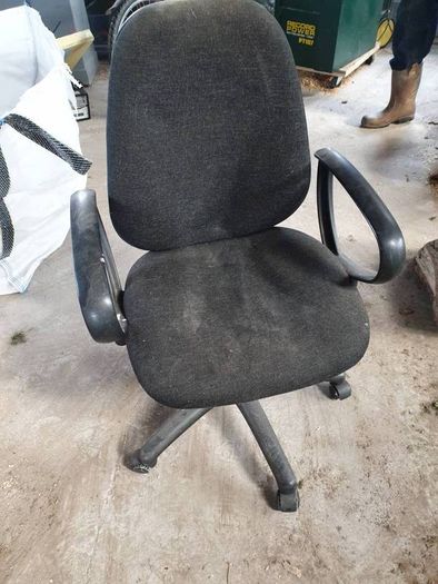 swivel chair