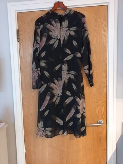 Primark  Dress. S.14.  New No Tag.