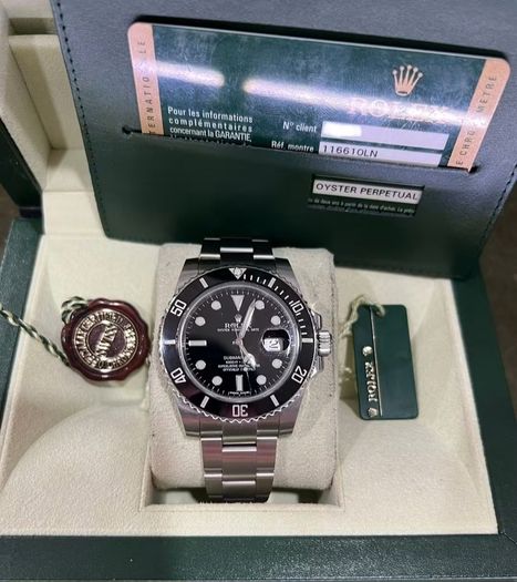 Rolex Submariner Date