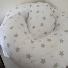 pregnancy/breastfeeding pillow
