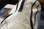 luggage bag on wheels large Excellent condition