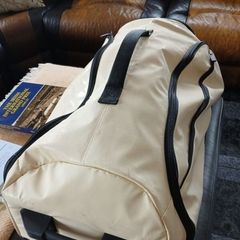 luggage bag on wheels large Excellent condition