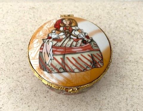 Vintage 1970s Spanish Porcelain Trinket Box