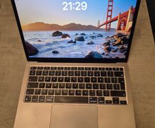 MacBook Air M1 2020 13 inch