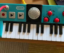 Little Tikes Kids' My Real Jam Keyboard with Microphone