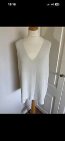 Cotton sleeveless vee top - 12-14 -  new