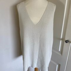 Cotton sleeveless vee top - 12-14 -  new