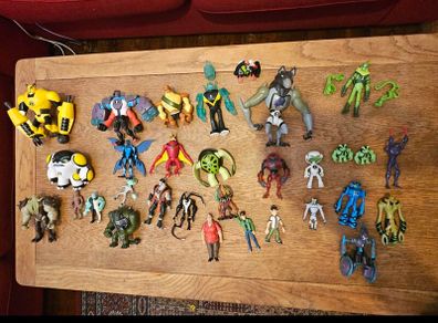 Ben 10 Acton Figure Collection