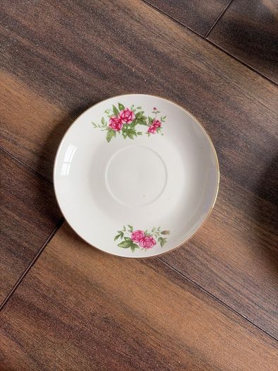 Cup and Plates set