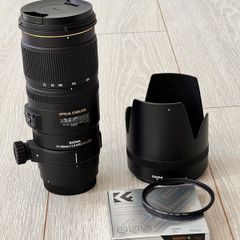 Sigma 70-200m f/2.8 Apo DG HSM Canon lens with acessories