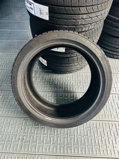 Michelin Pilot Sport 4 S, 225/40 ZR18 (92Y) XL, Set of 4