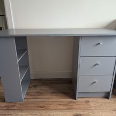 Office computer desk