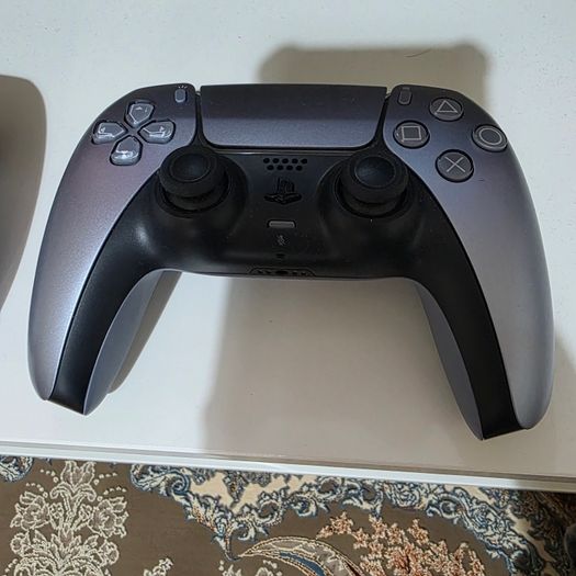 PS5 Slim Digital Edition + 2 Controllers + Original Box