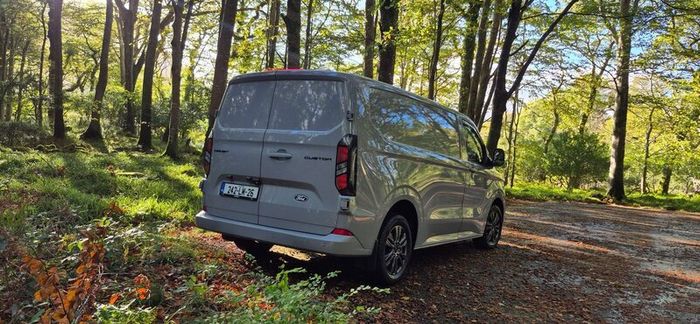 Ford Transit Custom 2024