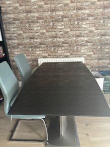 black marble dining table