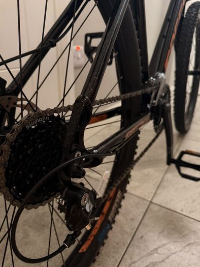 Brand new limited edition Carrera bike