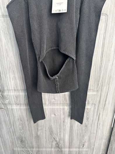 Bnwt Zara Top - M