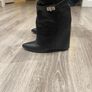 Black Boots Image 2