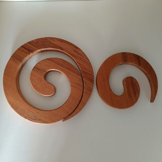 Wooden Spiral Trivets; Hot Plate Holders