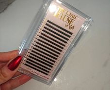 volume lash