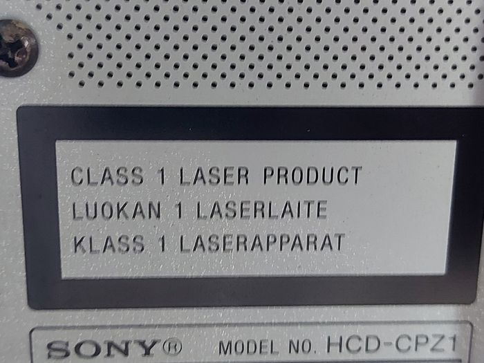 Sony Micro Hi-Fi Component System, Model CMT-CPZ1, Radio, Tape CD, mini disc link, all working great and in excellent condition
